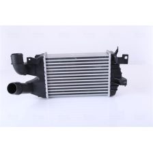 Intercooler NISSENS 96587