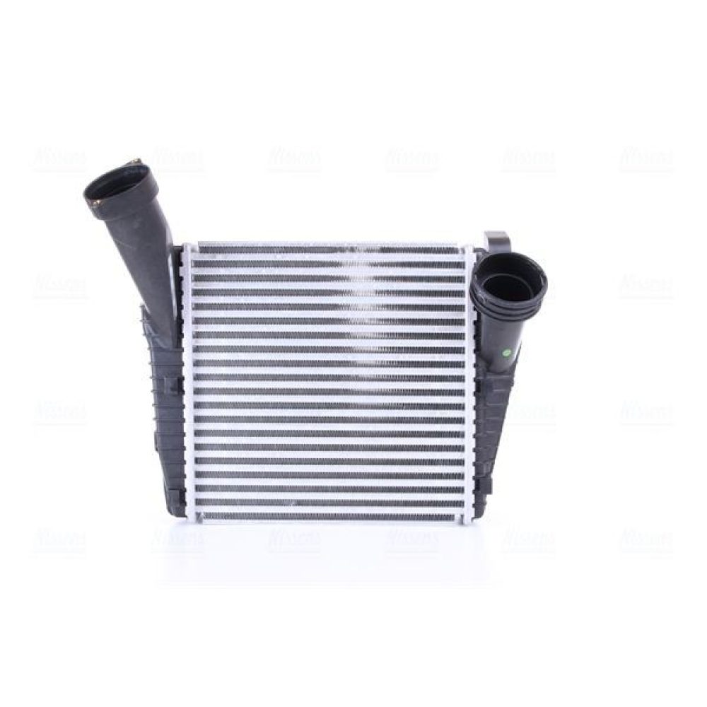 Intercooler NISSENS 96688